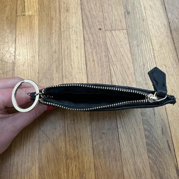 *last chance!!* Black zip wallet with ring - Picture 14 of 14